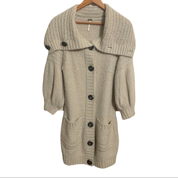 Free People Sweaters - Free People Woman’s Chunky Sweater Coat PS to Medium